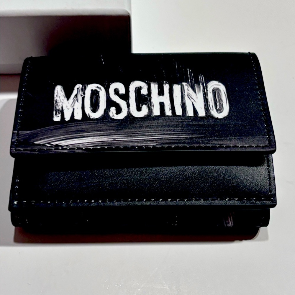 NWT $532 Moschino Couture Black White Painted Brushstroke Fold Wallet